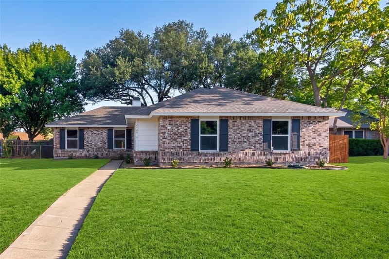 2729 Todville Place, Dallas TX 75228