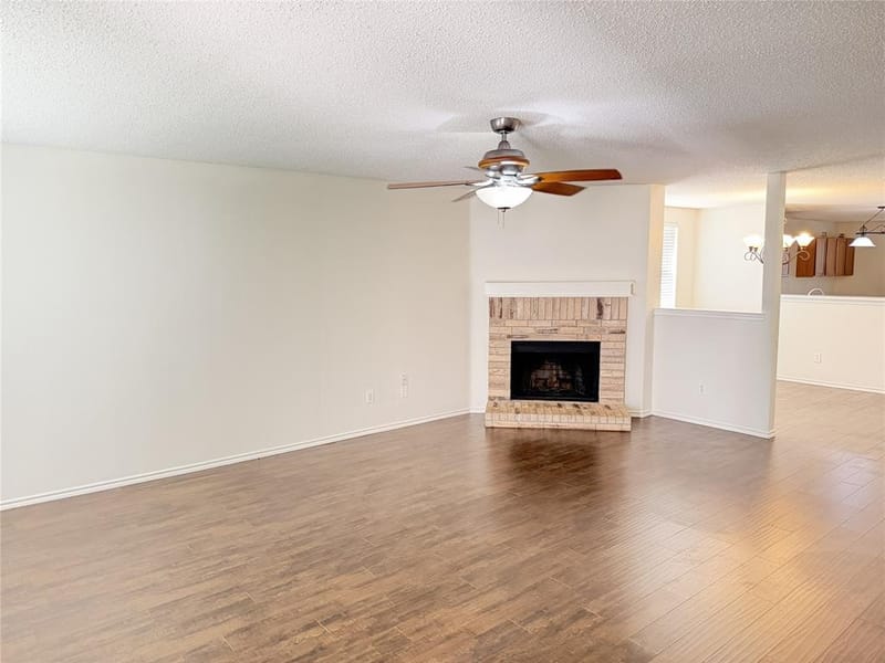 1337 Scenic Hills Drive, McKinney TX 75071 - Photo 4