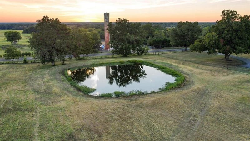 10381 Fm 512, Wolfe City TX 75496 - Photo 6
