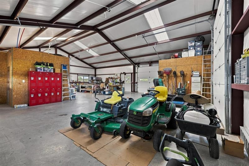 10381 Fm 512, Wolfe City TX 75496 - Photo 24