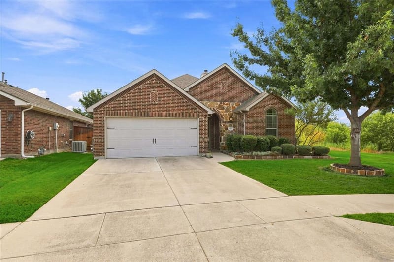 9200 Comanche Ridge Drive, Fort Worth TX 76131