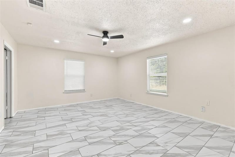 12241 Oberlin Drive, Dallas TX 75243 - Photo 23