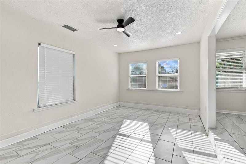 12241 Oberlin Drive, Dallas TX 75243 - Photo 16