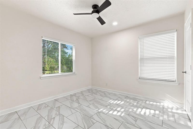 12241 Oberlin Drive, Dallas TX 75243 - Photo 30