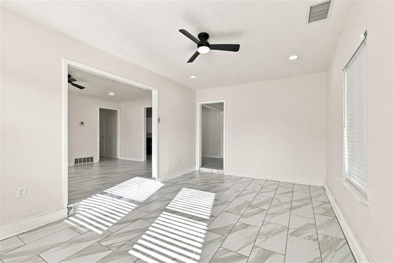 12241 Oberlin Drive, Dallas TX 75243 - Photo 14
