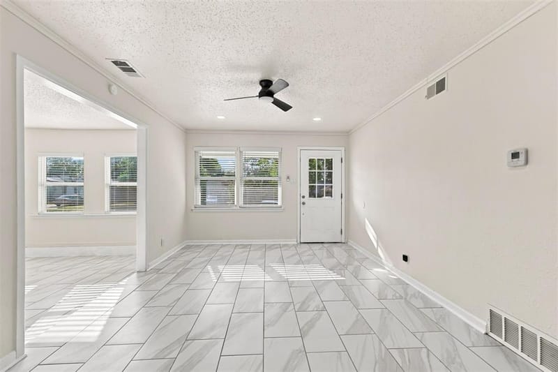 12241 Oberlin Drive, Dallas TX 75243 - Photo 15