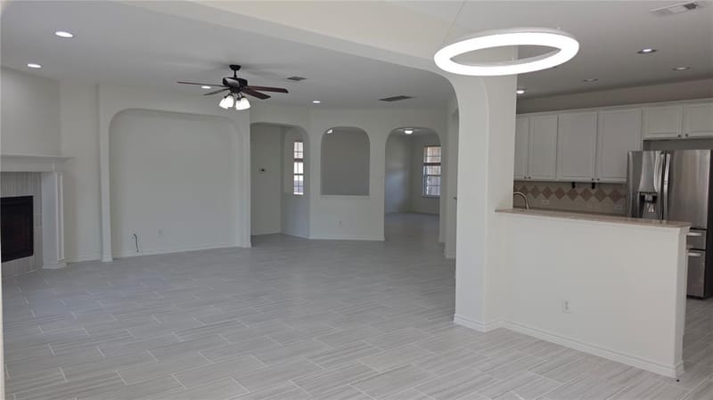 606 Port Royale Way, Euless TX 76039 - Photo 12