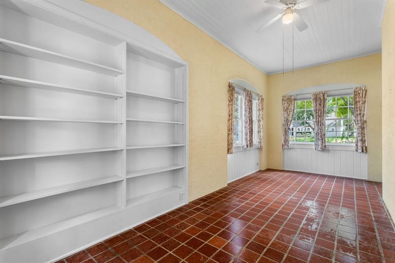 3411 Chateau Avenue, Waco TX 76710 - Photo 9