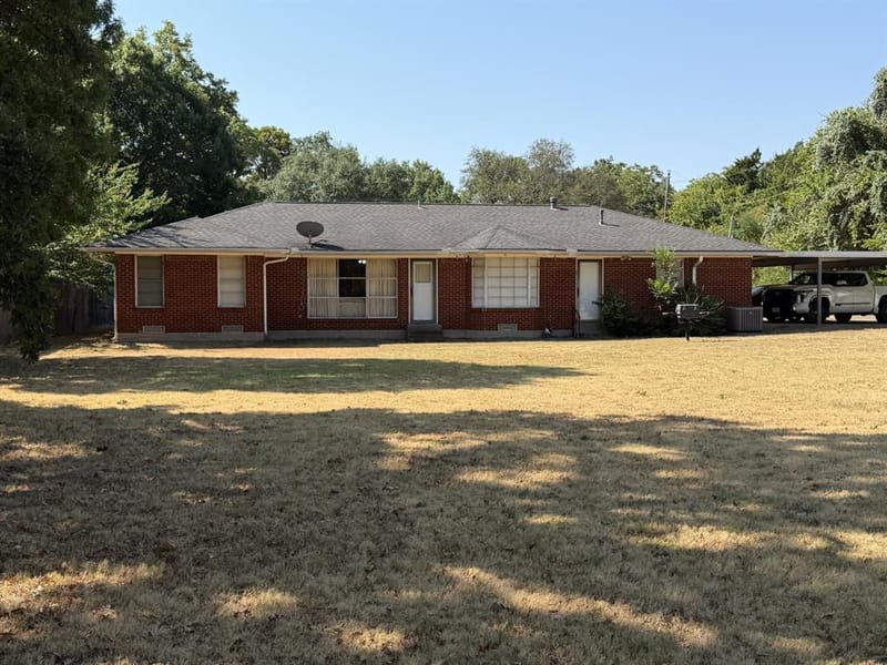 1329 E UNION BOWER Road, Irving TX 75061 - Photo 2