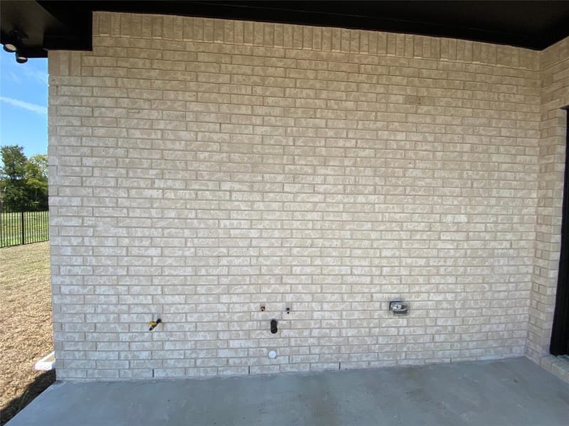 310 Devonshire Drive, Greenville TX 75401 - Photo 33