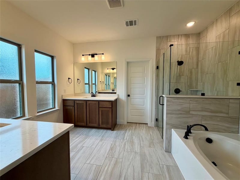 310 Devonshire Drive, Greenville TX 75401 - Photo 18