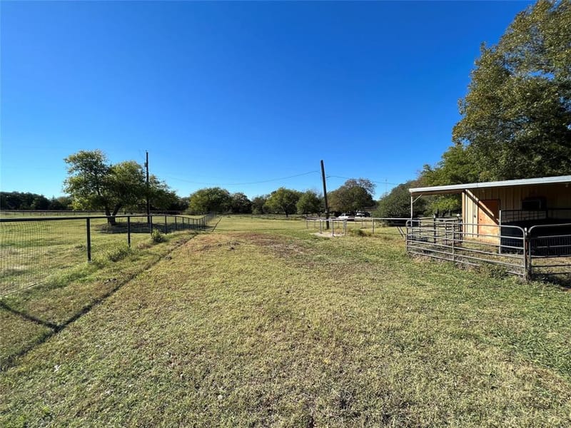 2815 Fm 3092, Gainesville TX 76240 - Photo 13
