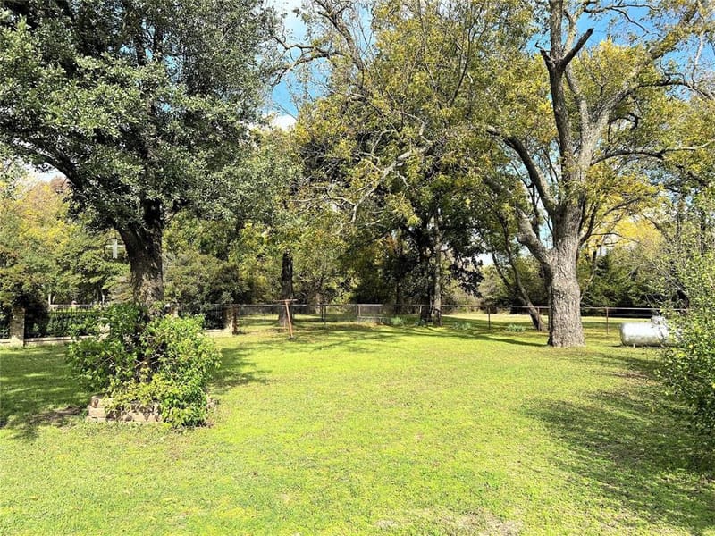 2815 Fm 3092, Gainesville TX 76240 - Photo 17