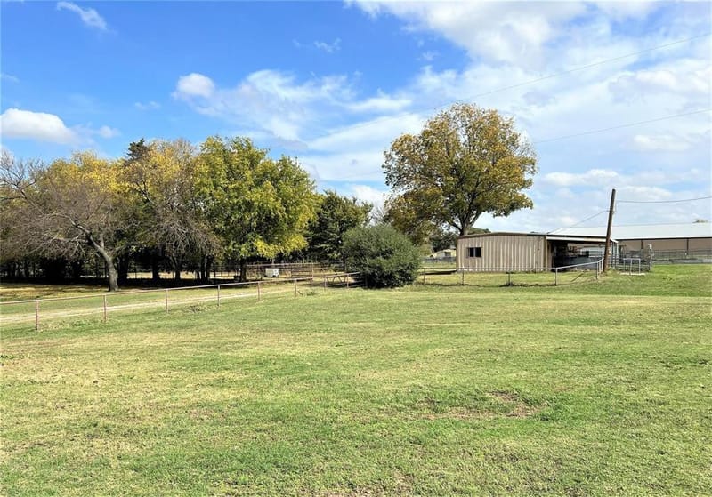 2815 Fm 3092, Gainesville TX 76240 - Photo 18