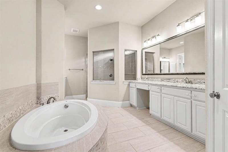 1616 Canals Drive, Little Elm TX 75068 - Photo 27
