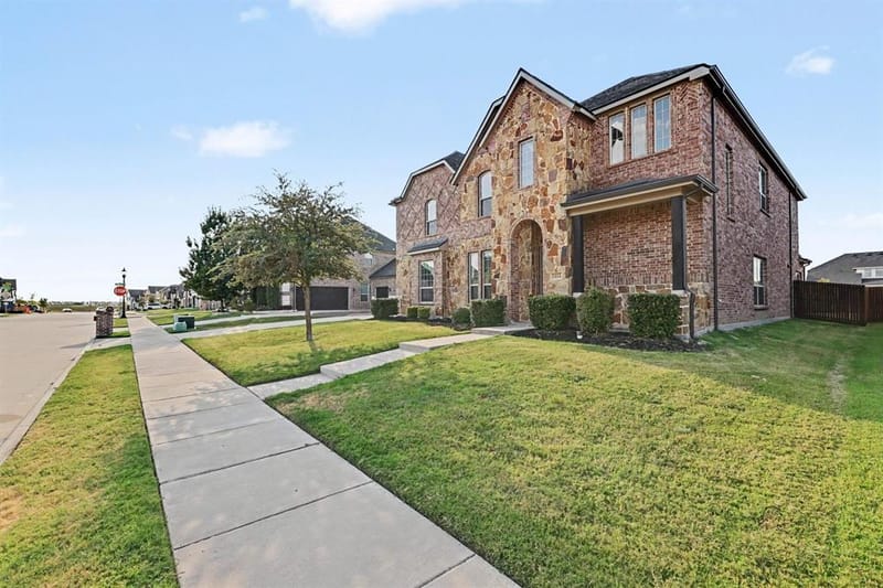 1616 Canals Drive, Little Elm TX 75068 - Photo 11