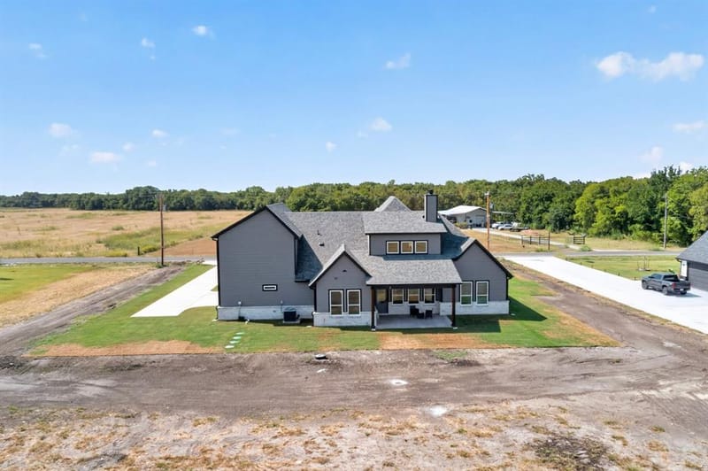 204 CR 4615, Wolfe City TX 75496 - Photo 39