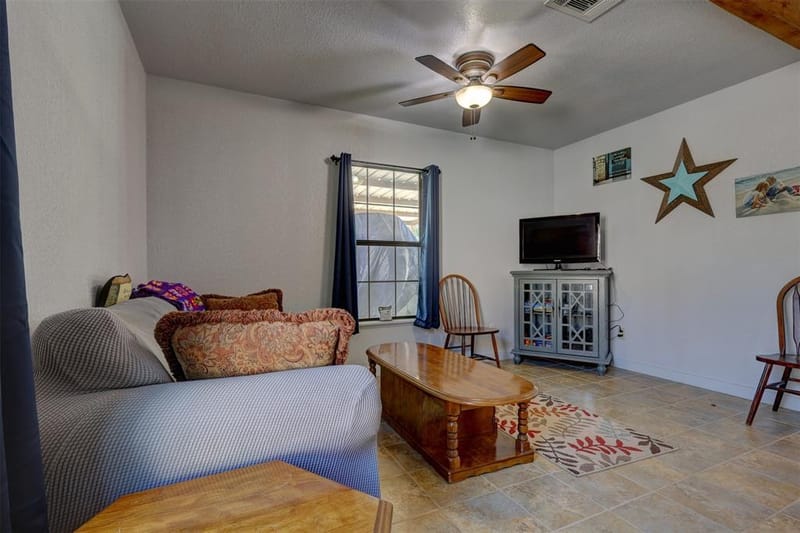 206 County Road 1767, Clifton TX 76634 - Photo 14