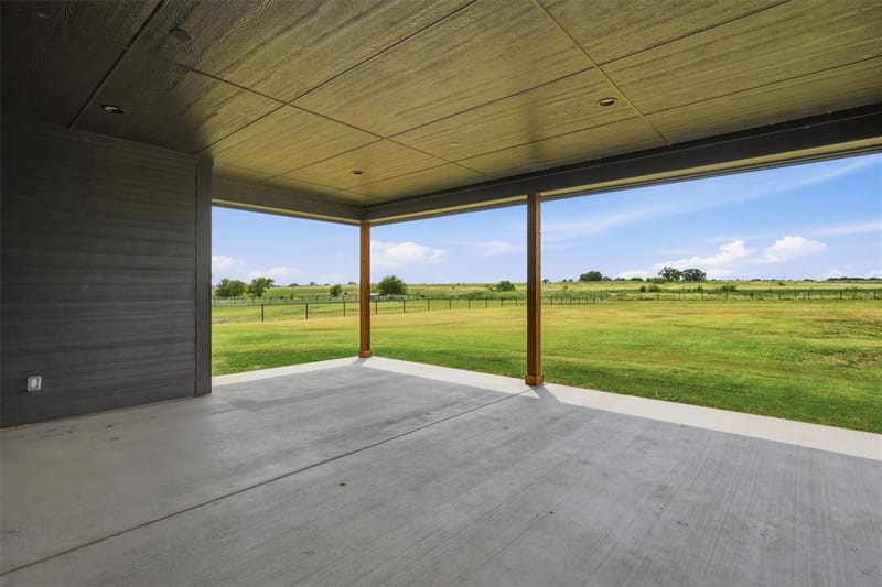 6941 Eagle Creek Drive, Godley TX 76044 - Photo 29