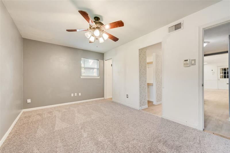 721 Thompson Drive, Saginaw TX 76179 - Photo 27