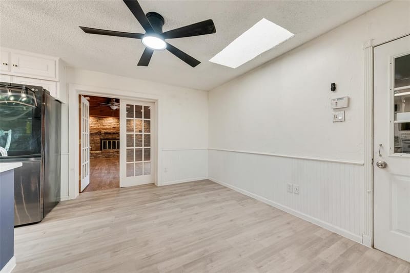 721 Thompson Drive, Saginaw TX 76179 - Photo 12
