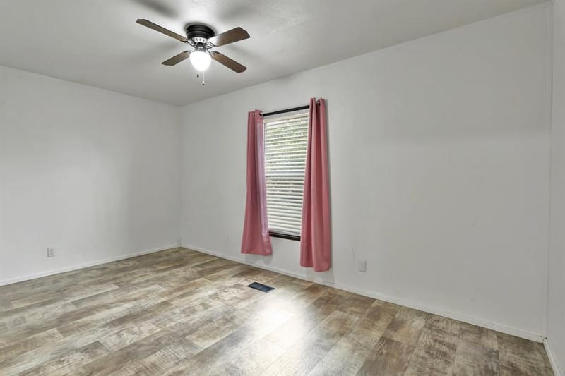 8108 Scenic Ridge Court, Cresson TX 76035 - Photo 11