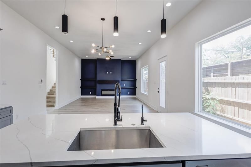 2501 Lenway Street, Dallas TX 75215 - Photo 22