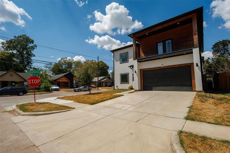 2501 Lenway Street, Dallas TX 75215 - Photo 3