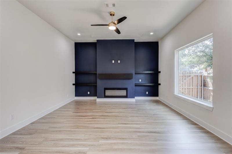 2501 Lenway Street, Dallas TX 75215 - Photo 9