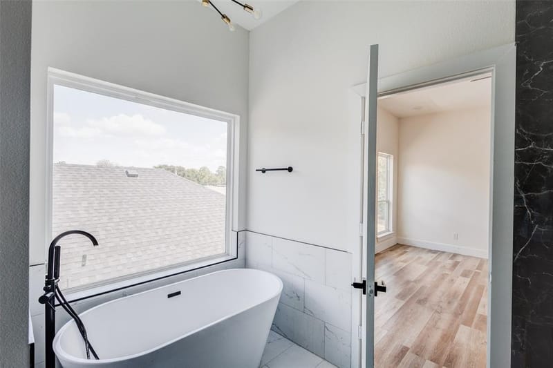 2501 Lenway Street, Dallas TX 75215 - Photo 29