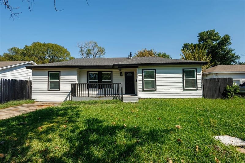 805 Crockett Street, Garland TX 75040
