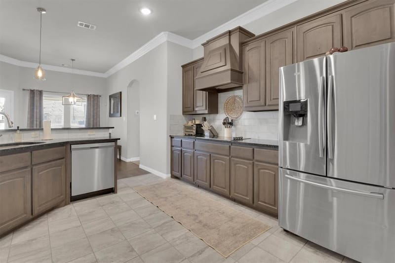 7818 Sagebrush Lane, Godley TX 76044 - Photo 9