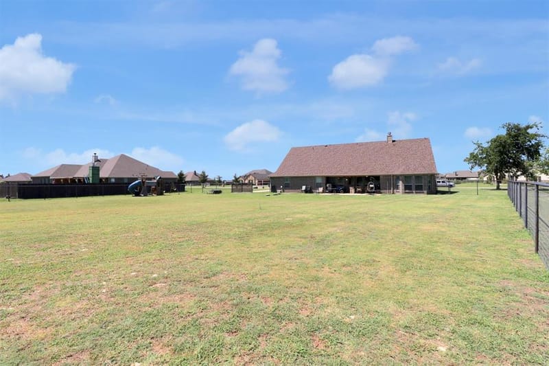 7818 Sagebrush Lane, Godley TX 76044 - Photo 37