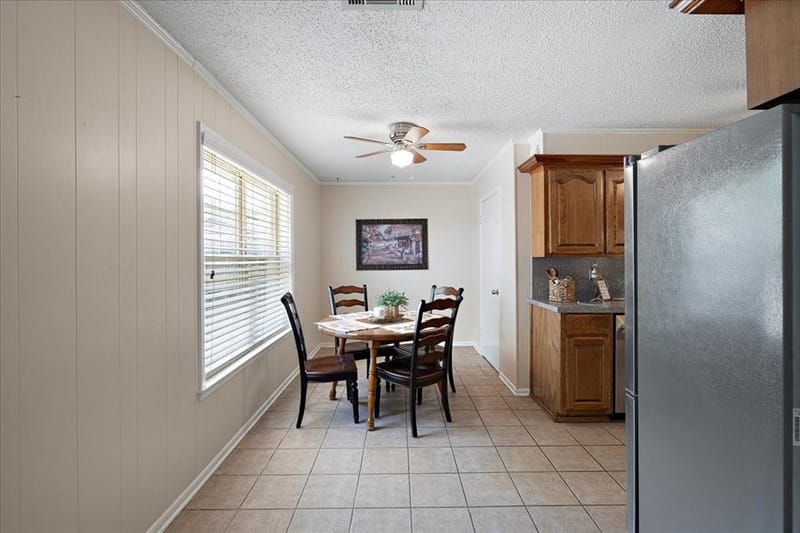 3201 Louis Avenue, Corsicana TX 75110 - Photo 8