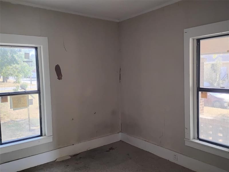 615 N Mirick Avenue, Denison TX 75020 - Photo 6
