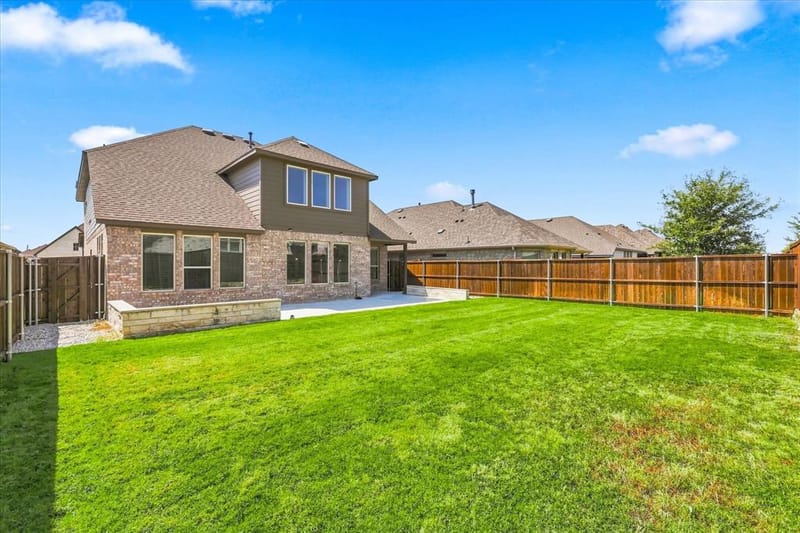 1005 Rosebay Drive, Fort Worth TX 76247 - Photo 14