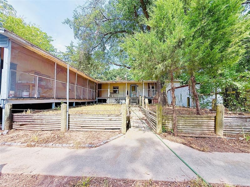 10042 Private Road 3815, Quinlan TX 75474 - Photo 11