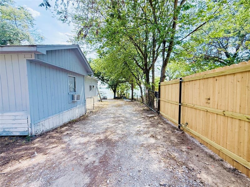 10042 Private Road 3815, Quinlan TX 75474 - Photo 8