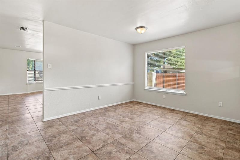 3914 Wheelwright Drive, Garland TX 75044 - Photo 7