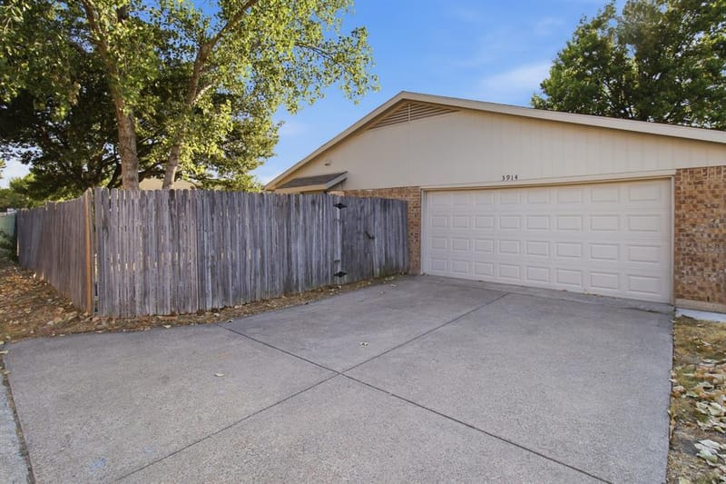 3914 Wheelwright Drive, Garland TX 75044 - Photo 28