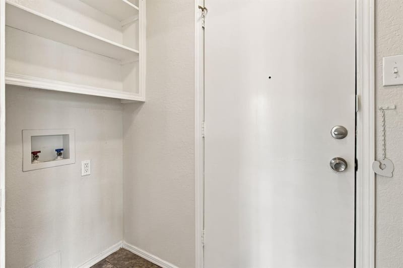 3914 Wheelwright Drive, Garland TX 75044 - Photo 9