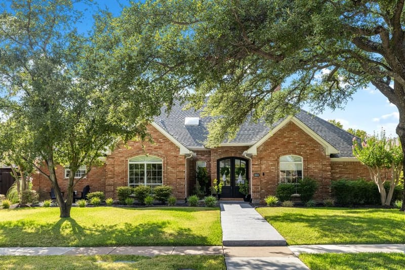 1801 Triple Crown Lane, Plano TX 75093