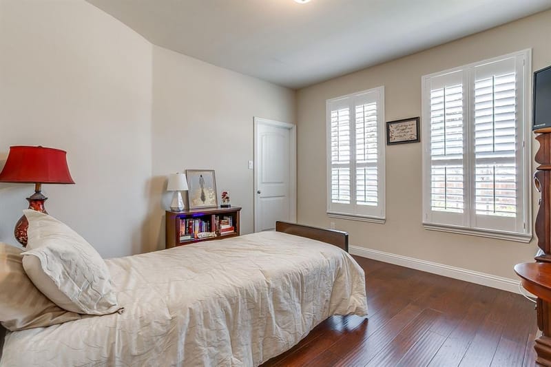 124 Lone Oak Drive, Crowley TX 76036 - Photo 27