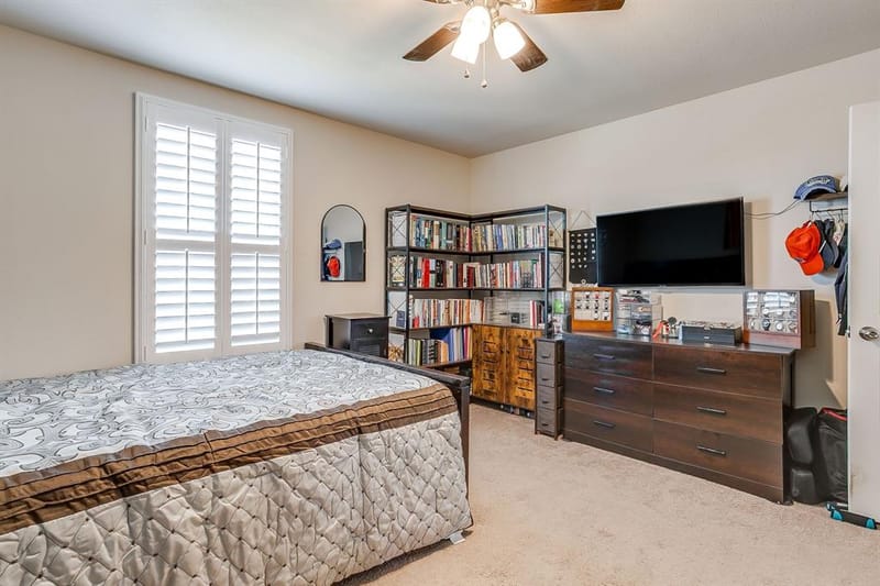 124 Lone Oak Drive, Crowley TX 76036 - Photo 32