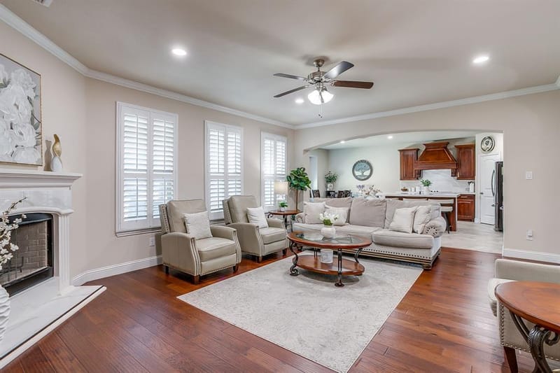 124 Lone Oak Drive, Crowley TX 76036 - Photo 9