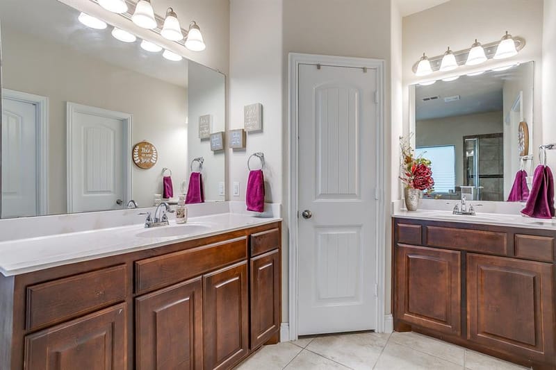 124 Lone Oak Drive, Crowley TX 76036 - Photo 24