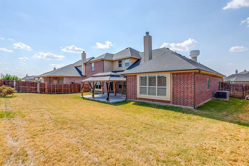 124 Lone Oak Drive, Crowley TX 76036 - Photo 39