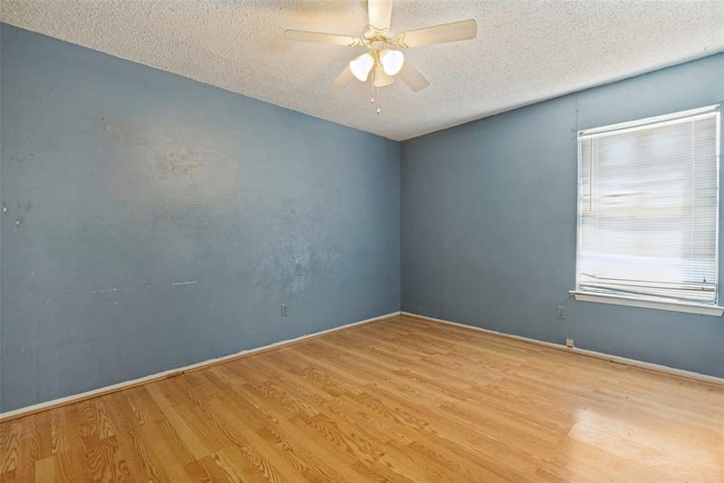 404 Yellow Jacket Drive, Ferris TX 75125 - Photo 6