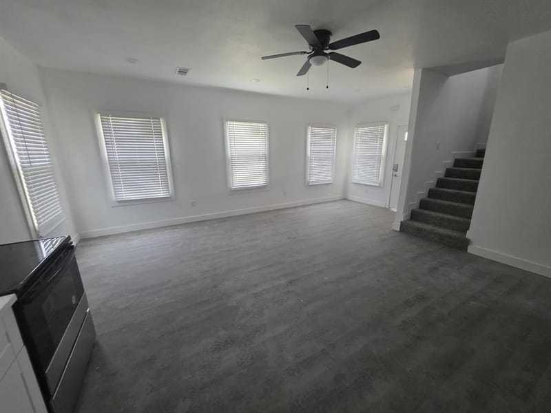 1424 Bessie Street, Fort Worth TX 76104 - Photo 3