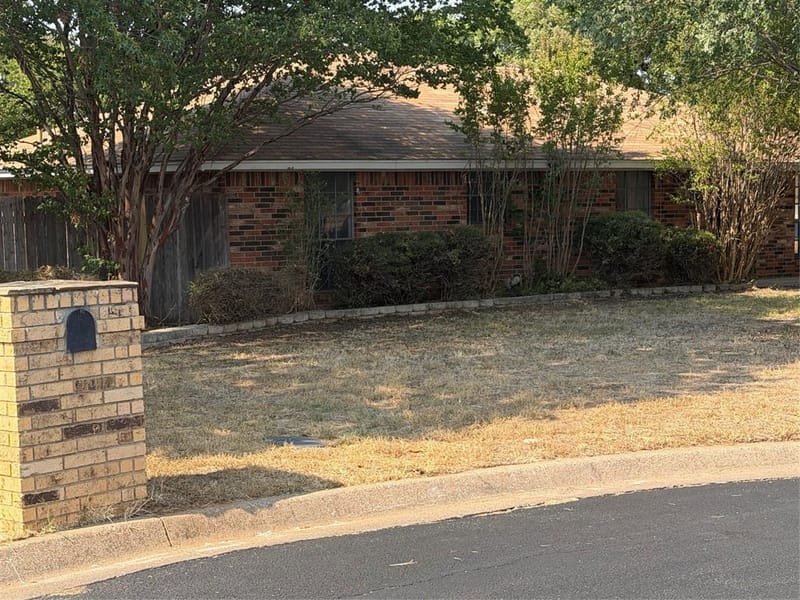 209 porter Court, Crowley TX 76036 - Photo 19